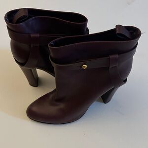 Sergio Rossi Dark Burgundy Heeled Boots NWOT Size 41
